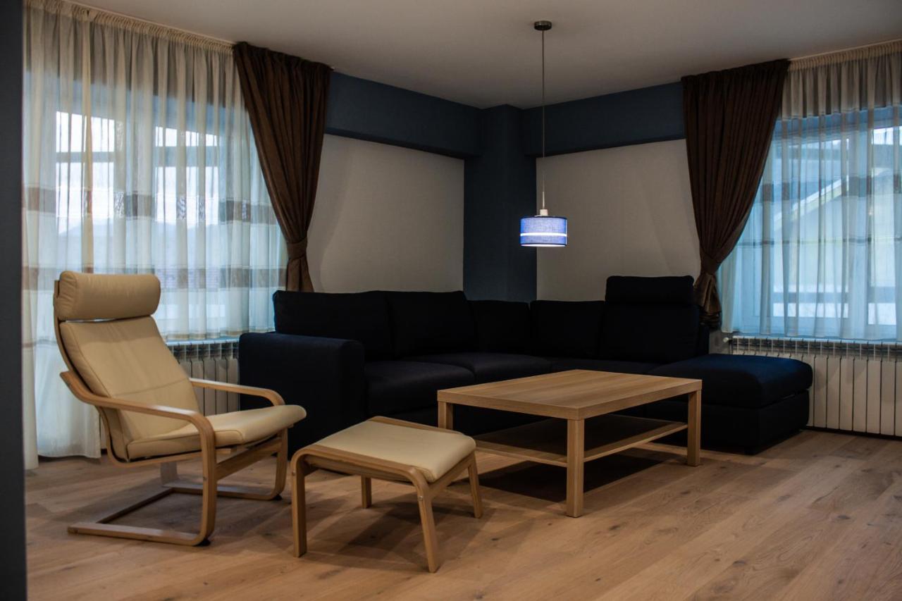 Eurocomfort Apartments Piatra Neamt Luaran gambar